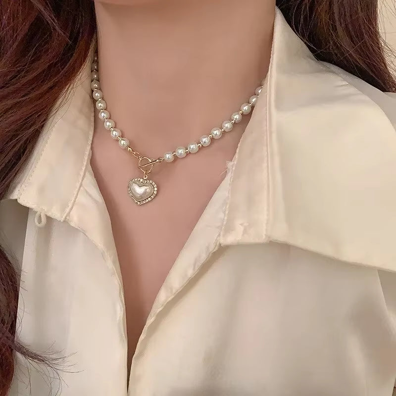 Heart Imitation Pearl Mermaid T-Buckle Pendant Necklace for Women – Elegant Luxury Jewelry