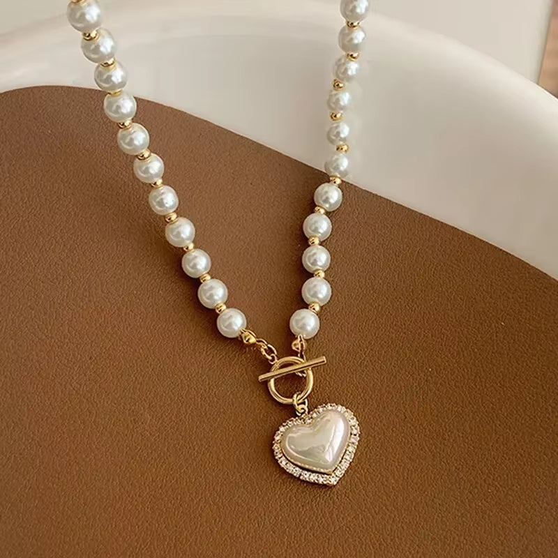 Heart Imitation Pearl Mermaid T-Buckle Pendant Necklace for Women – Elegant Luxury Jewelry