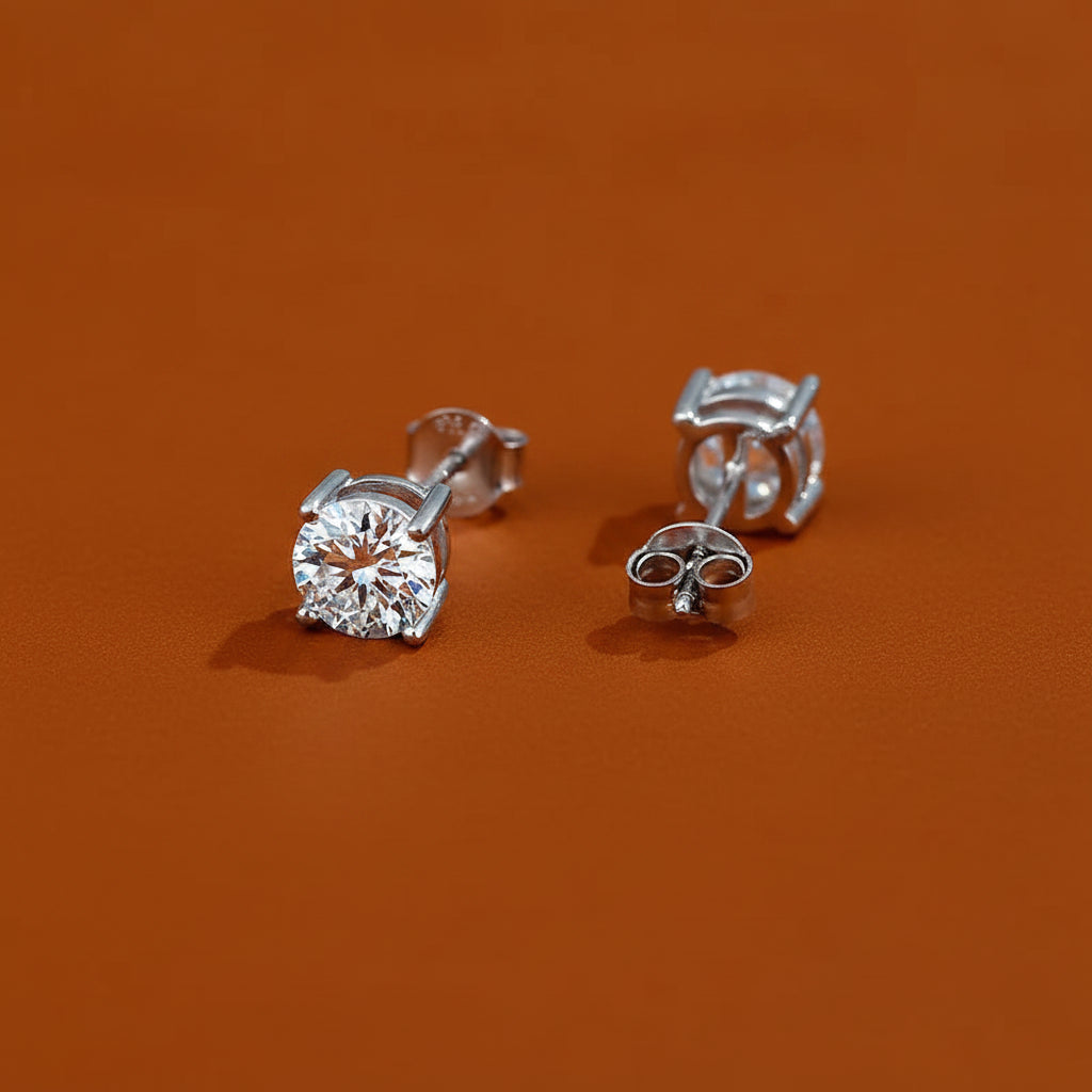 THE CLASSIC ROUND CUT EARRINGS