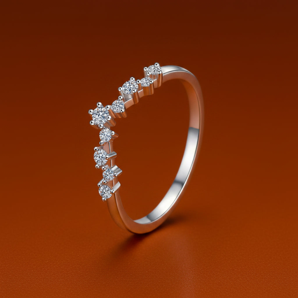 The Tiara Curved Band