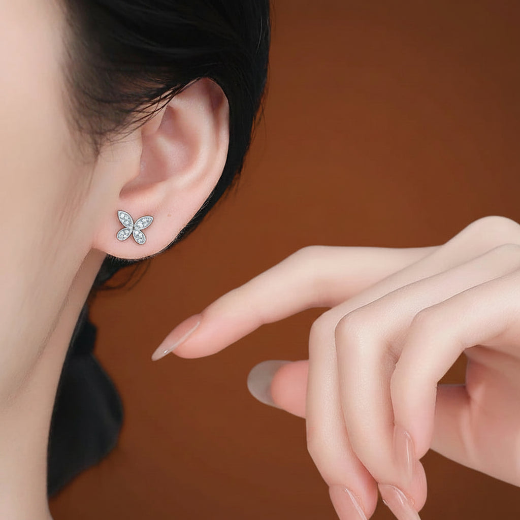 THE FLYING BUTTERFLY STUD