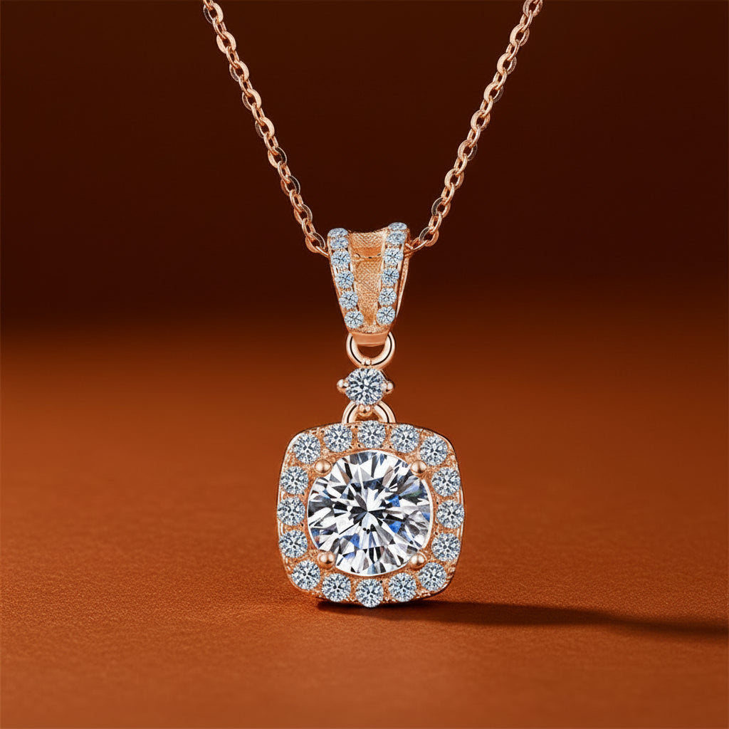 THE ROYAL CHARM NECKLACE