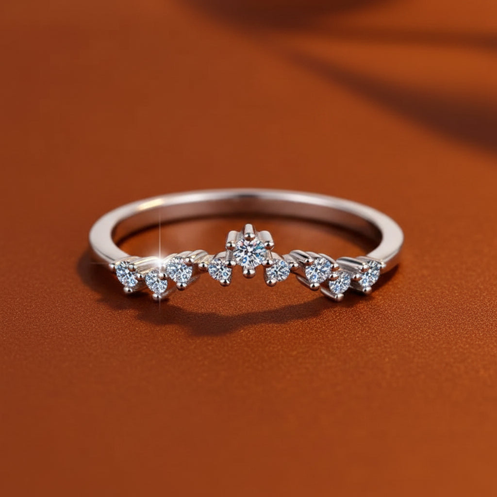 The Tiara Curved Band